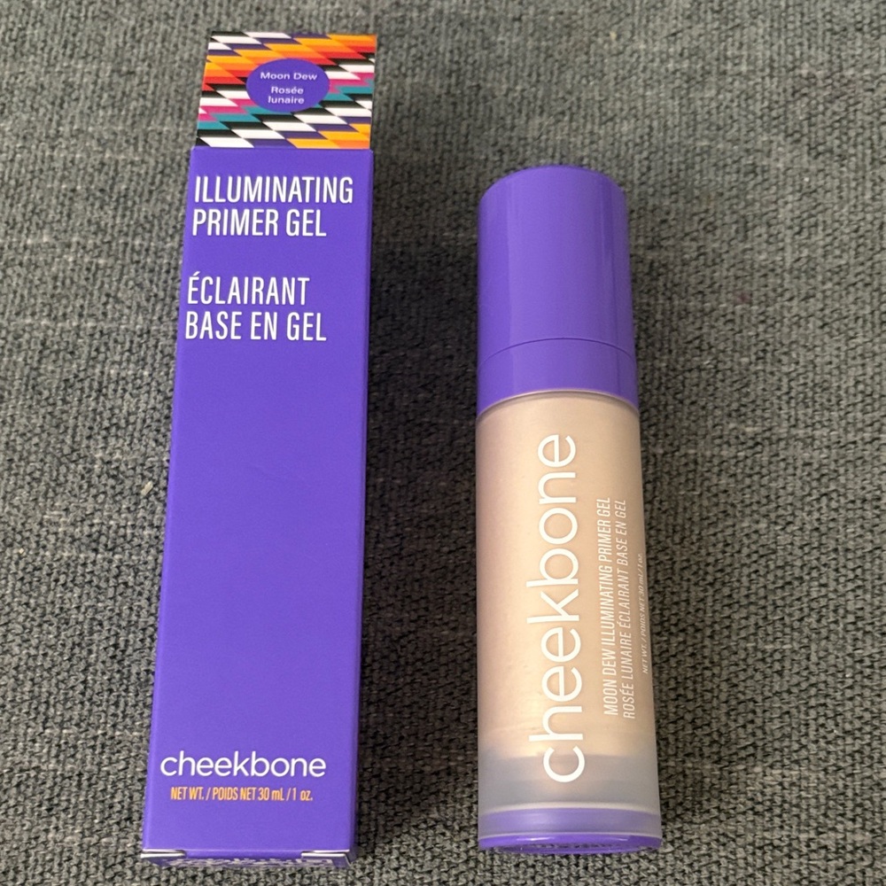 LIMITED-EDITION ILLUMINATING PRIMER GEL - Picture 2 of 4